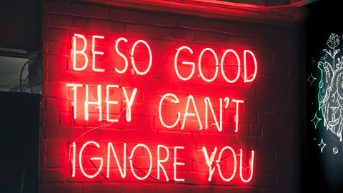 Gutes tun im Arbeitsalltag: Warum Dranbleiben im Vertrieb und Service zählt